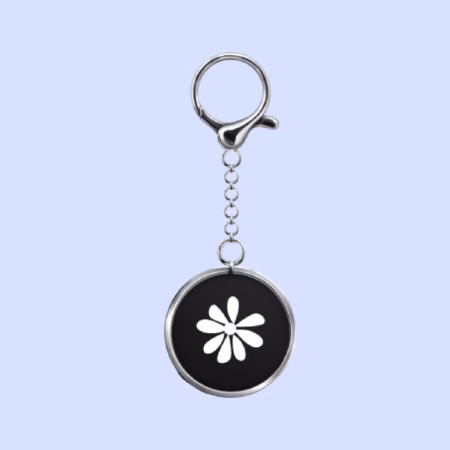 Minimalist Flower Keychain - Minnions Marketing